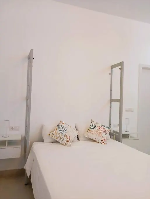 Coqueto Apartamento En La Luz B Málaga